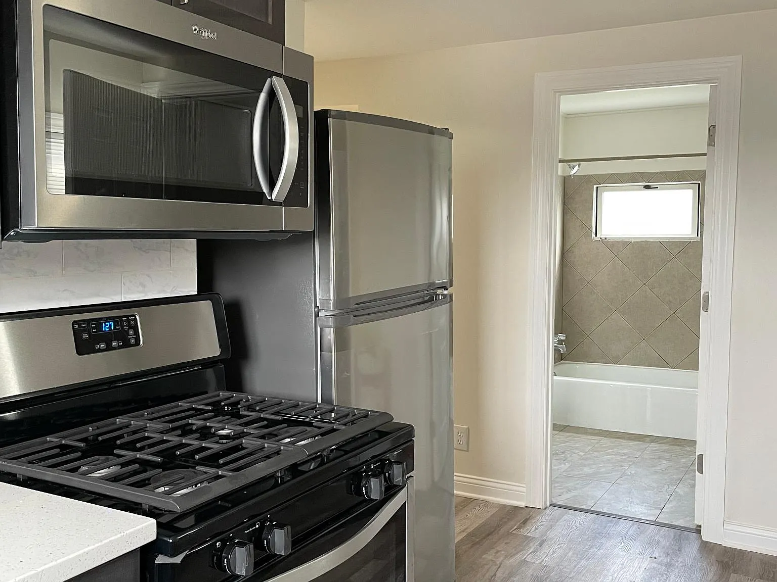 1204 Beacon St — Photo 1