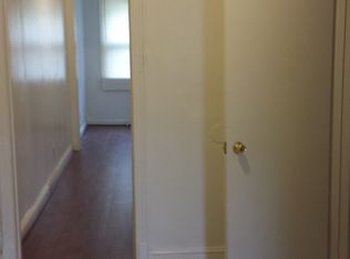 437 Mellon St SE APT 2, Washington, DC 20032