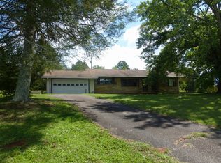 1179 Collins Rd, Blairsville, GA 30512