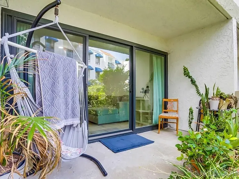 8308 Regents Rd #1F — Photo 19