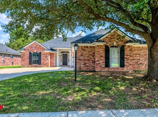 5020 Tensas Dr, Bossier City, LA 71111