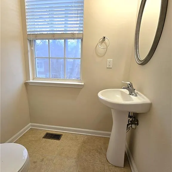 2120 Meadow Peak Rd — Photo 15