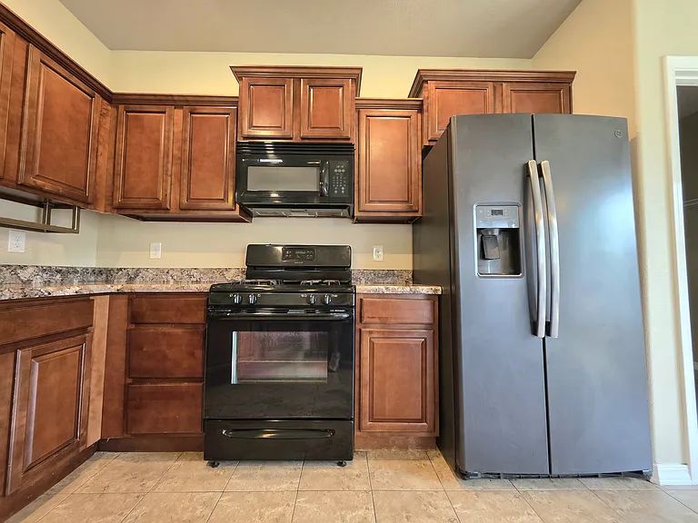1089 S Apollo Dr — Photo 7