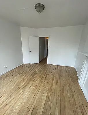 4th image of 725 11th Ave #5D