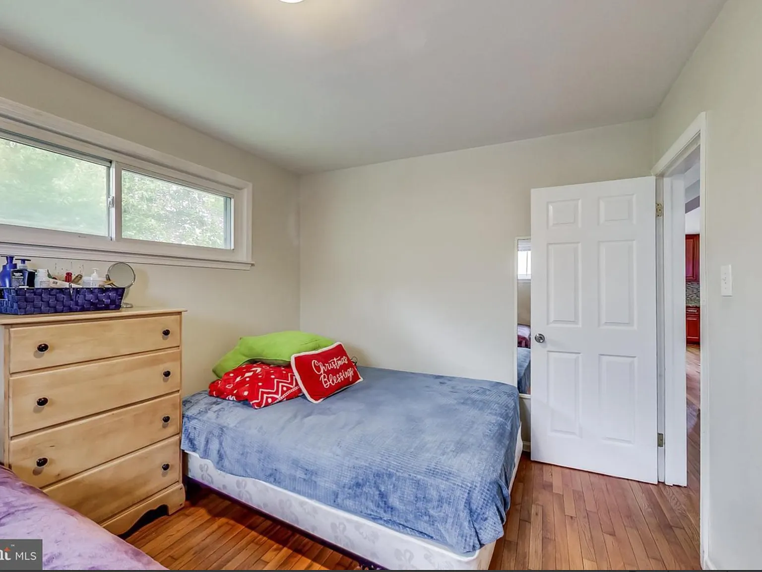 2 bed, 1600 sqft, $1,950 — Photo 3