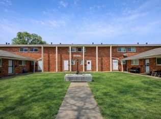 2943 E University St APT 12, Springfield, MO 65804