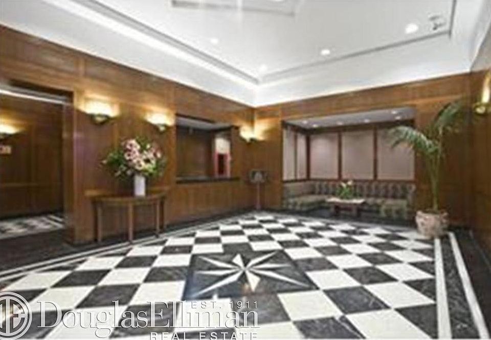 2nd image of 45 W 67th St APT 8B