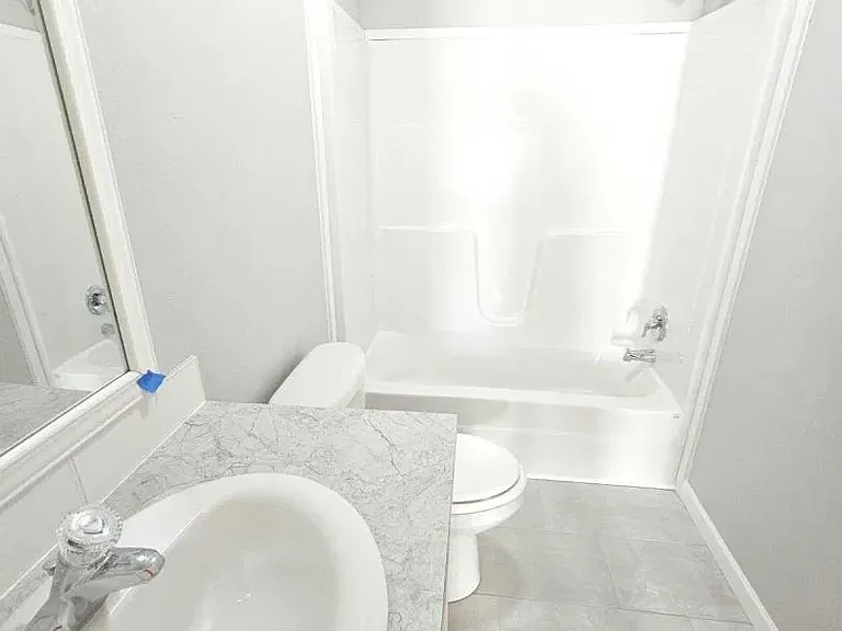 620 57th Ave W #H-10 — Photo 22