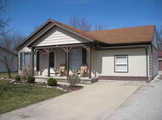 2020 Felt St, Huntington, IN 46750