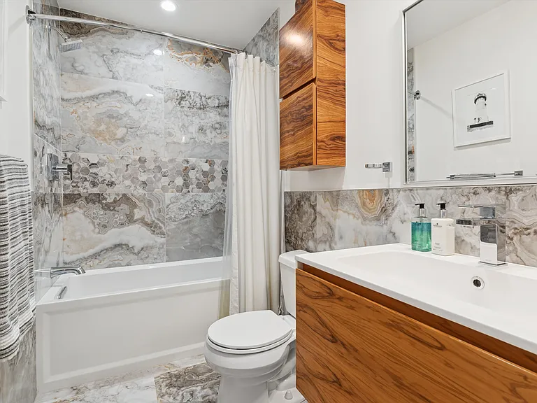 9 Lauras Ln — Photo 28