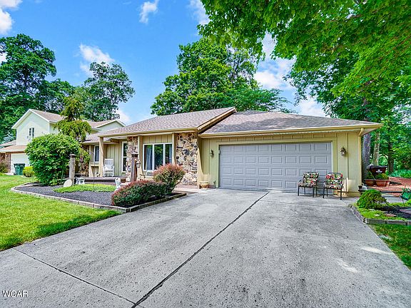 3rd image of 1720 Northbrook Dr