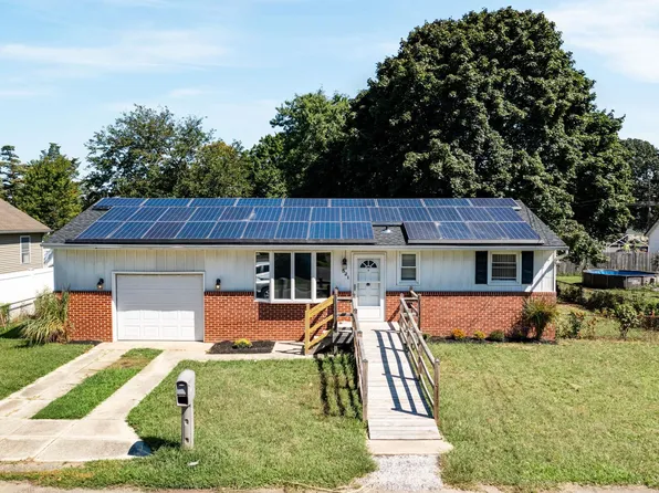 521 E Tampa Ave, Villas, NJ 08251