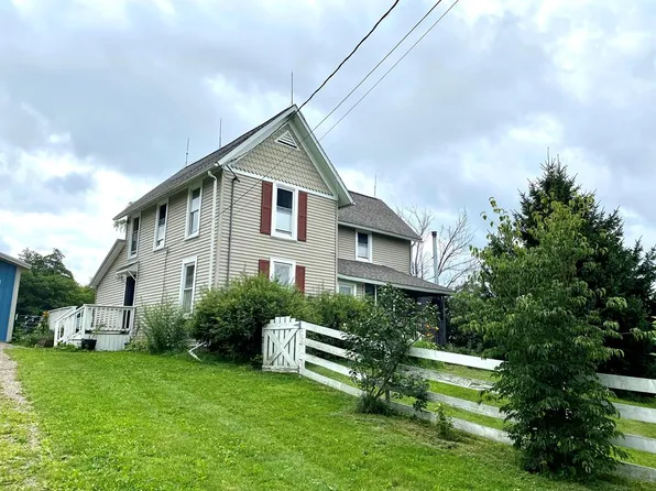 4572 Pine Hill Rd, Corning, NY 14830