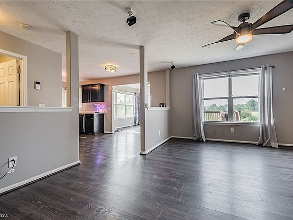 5th image of 5315 Deer Trace Dr