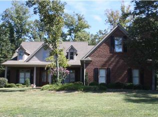 9101 Mountain Shade Dr, Chattanooga, TN 37421