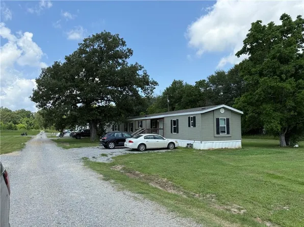 1200 Highway 115, Deville, LA 71328