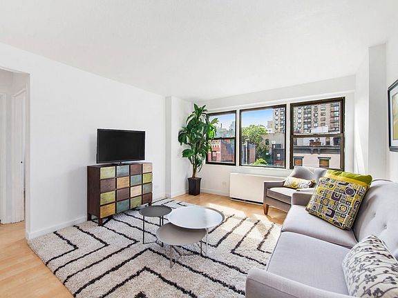 3rd image of 201 E 83rd St APT 5C