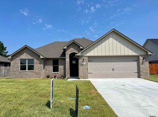 129 Rose Row Ln, Winona, TX 75792