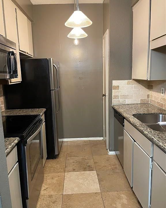 1st image of 10049 Westpark Dr APT 151