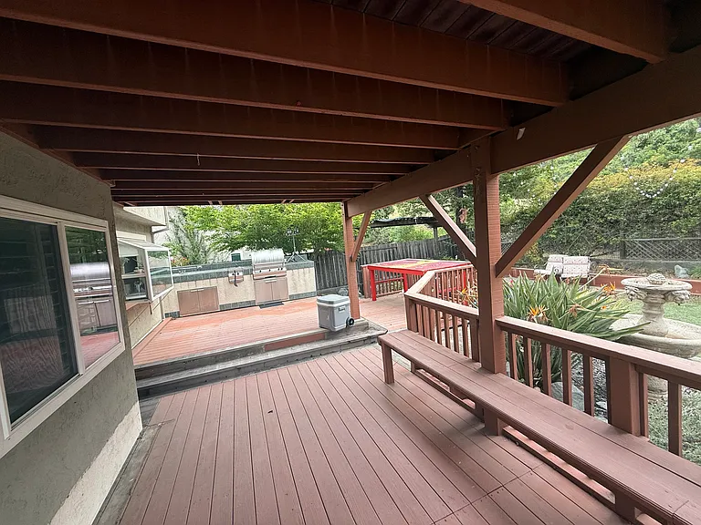 1120 Discovery Way — Photo 14