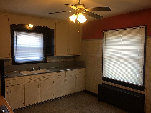 5th image of 3508 W Oklahoma Ave