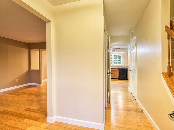 5th image of 3235 Tayloe Ct