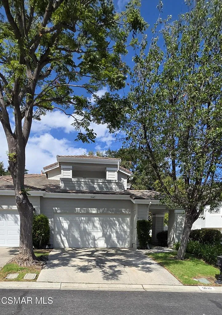 3 bed, 2.5 bath, 2267 sqft, $5,500 — Photo 1