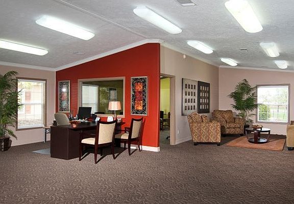 3rd image of 516 Stafford Springs Ave #735