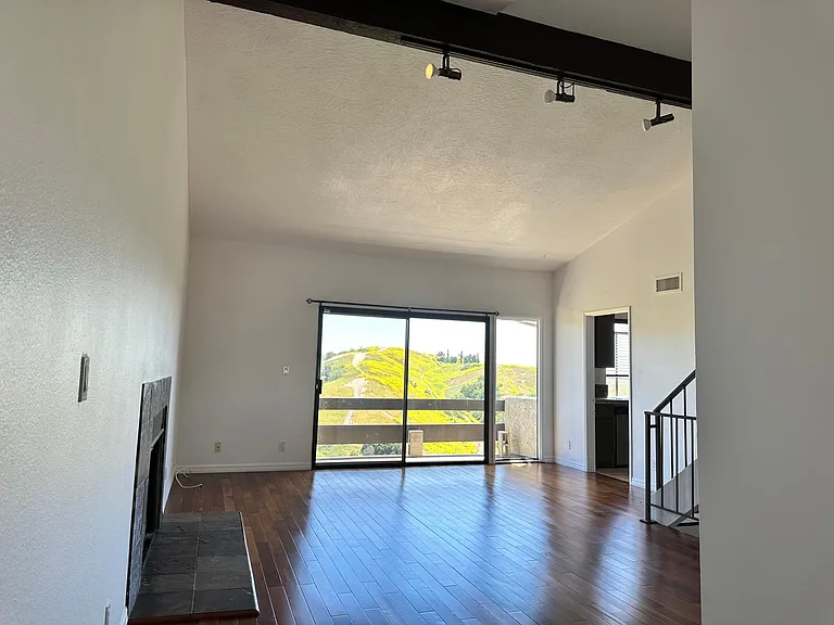 768 Fremont Villas — Photo 10