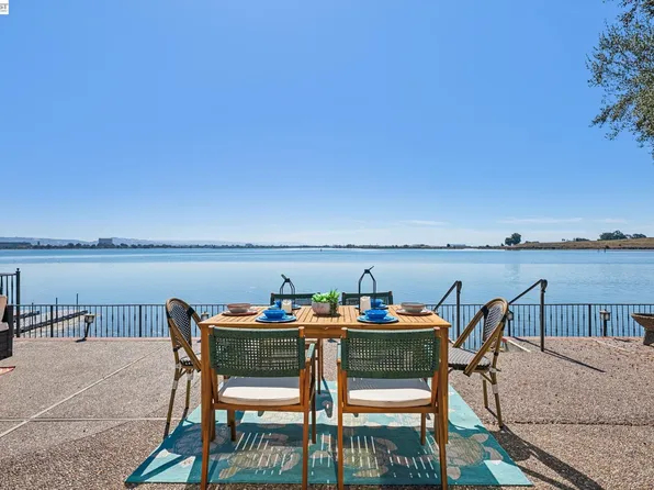 1312 Eastshore Dr, Alameda, CA 94501