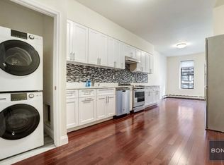 932 8th Ave #3, New York, NY 10019