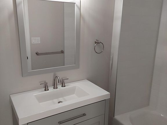 5th image of 5028 Greene St Floor 3