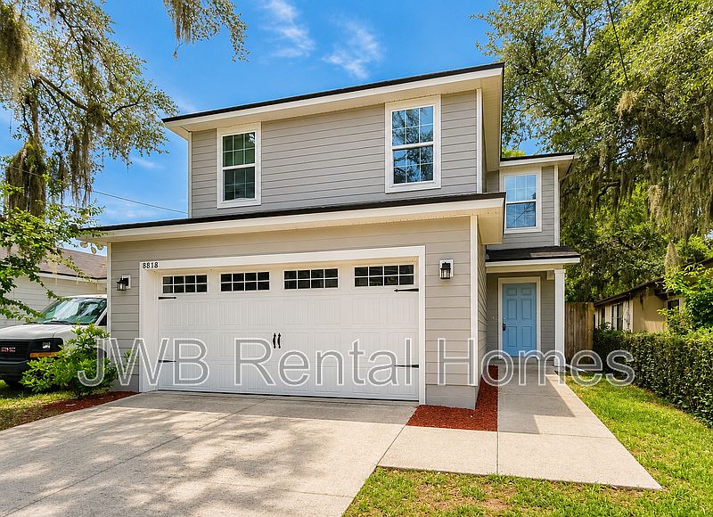 1st image of 8818 Cocoa Ave