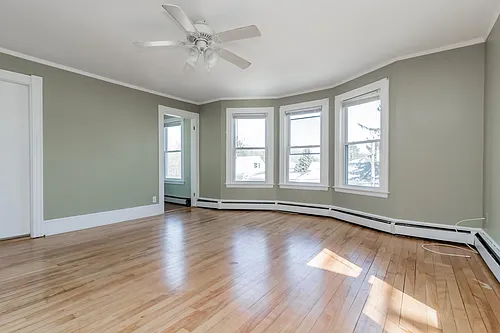 30 Cutts Ave #3 Photo 1