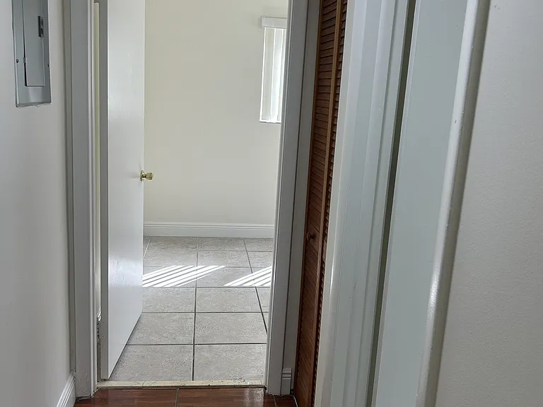 8520 SW 133rd Avenue Rd #213 — Photo 9