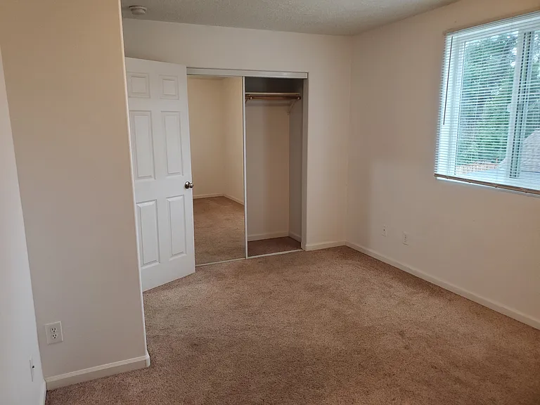 6597 Main St #A — Photo 8