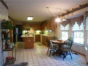 2nd image of 127 Beech Ridge Dr