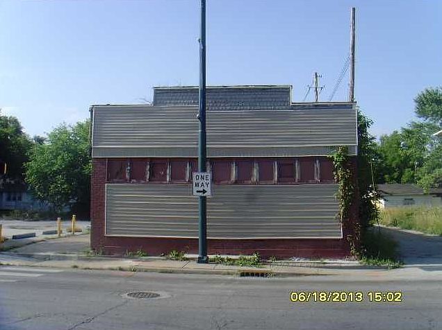 2nd image of 317 W 30th St