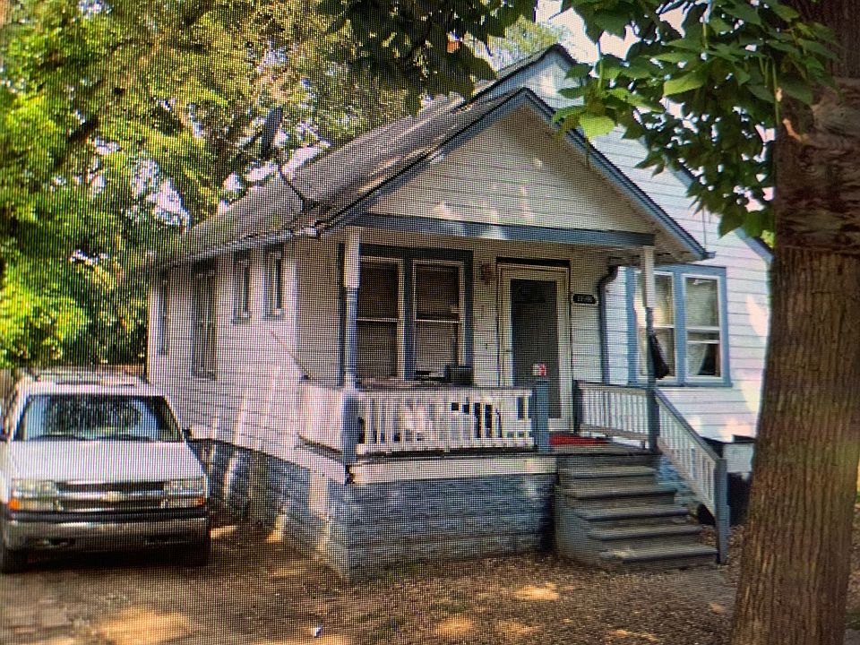 2nd image of 17195 Beaverland St