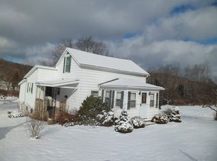 597 Round Top Rd, Wellsboro, PA 16901