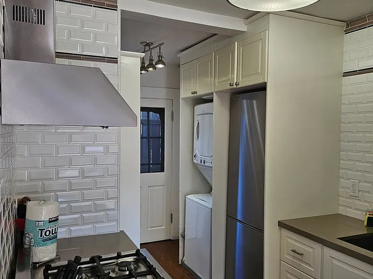 181 Orange Ave — Photo 10