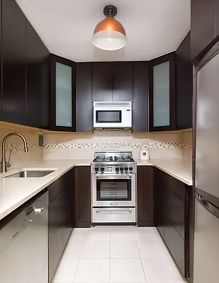 Sold by Compass | media 3