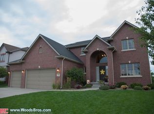 5906 S 97th St, Lincoln, NE 68526