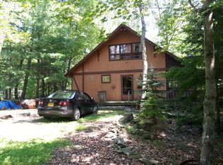 4212 Wintergreen Rd, East Stroudsburg, PA 18302