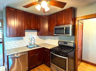 2614 Dupont Ave N, Minneapolis, MN 55411