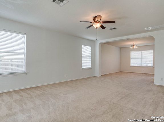 4th image of 1030 Daffodil Way