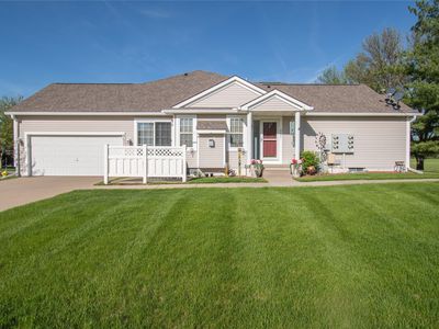 8621 Bromley Pl, Johnston, IA, 50131