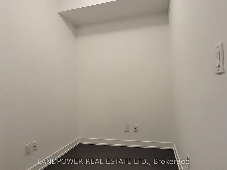 1603 Eglinton Ave W #516 — Photo 9
