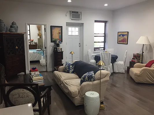 Rented by CNYC Apartments | media 32