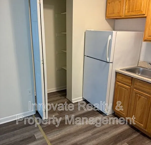 29 E Logan Ave #2 — Photo 10